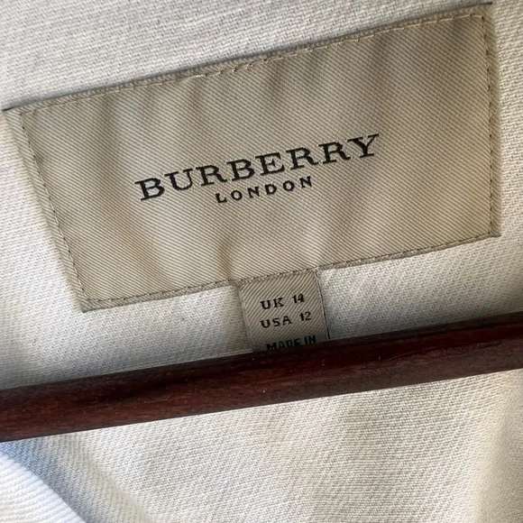 Burberry Jacket - Picture 7 of 9